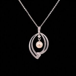 Mikimoto Estate Akoya Pearl Necklace 16" Sterling Silver 6.75 mm M432